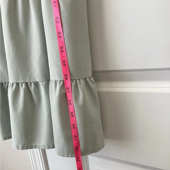 Tiered Women’s Summer Dress Small Flowy Resortwear Beach Coastal ruffles dainty - Picture 4 of 6